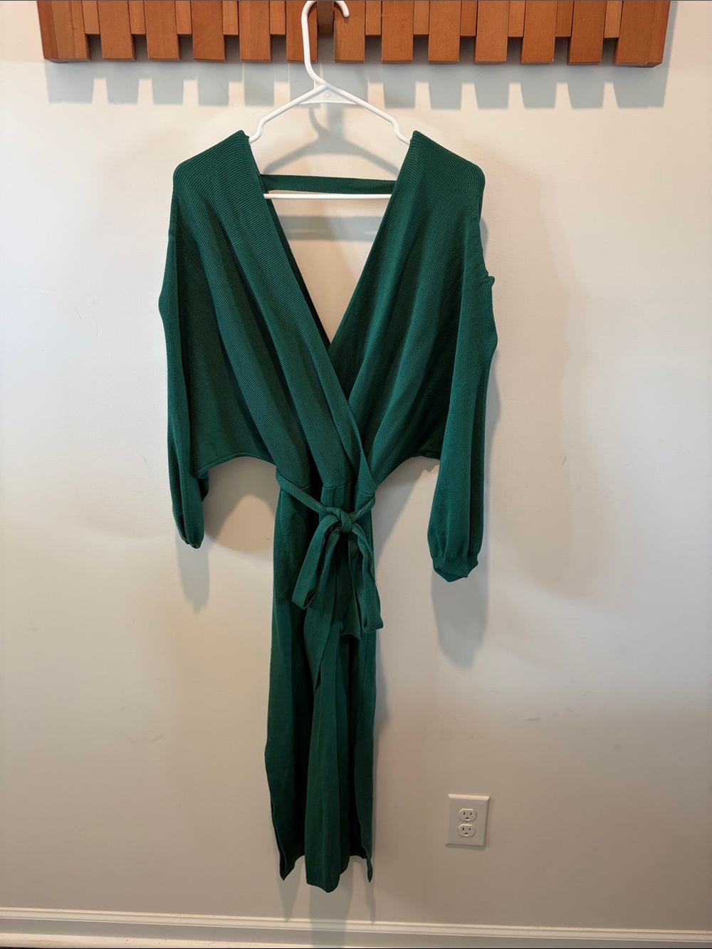 Deep Green Long-Sleeve Wrap Maxi Dress with Tie Waist